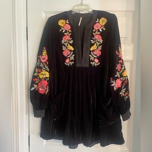 Free People- Velvet Embroidered Dress